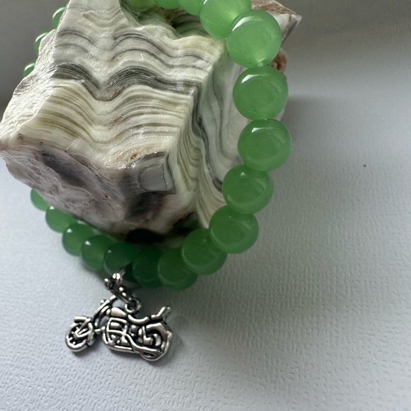 Artisan Beaded Motorcycle bracelet A entire stone . - Picture 4 of 12